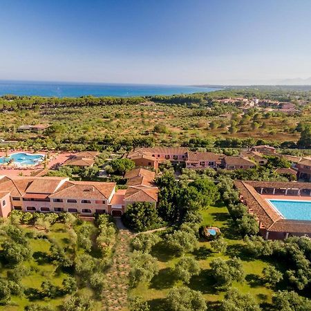I Giardini di Cala Ginepro Hotel Resort Cala Liberotto Esterno foto