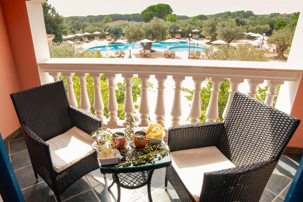 I Giardini di Cala Ginepro Hotel Resort Cala Liberotto Esterno foto