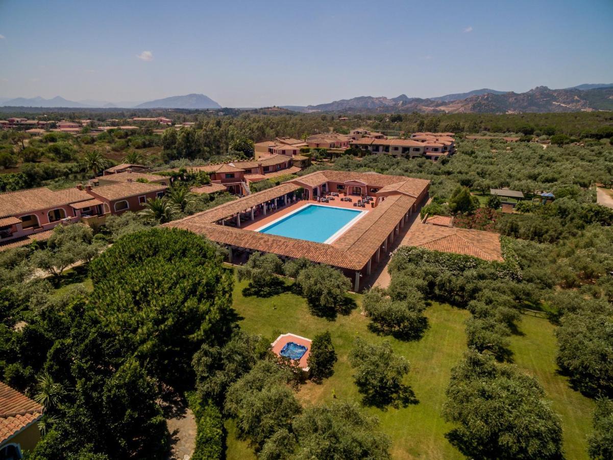 I Giardini di Cala Ginepro Hotel Resort Cala Liberotto Esterno foto